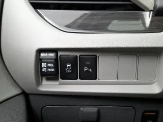 Toyota Sienna 2020 XLE 7-Passenger Auto Access Seat 4dr Mini-Van