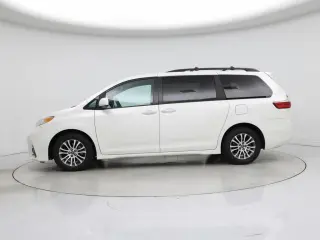 Toyota Sienna 2020 XLE 7-Passenger Auto Access Seat 4dr Mini-Van