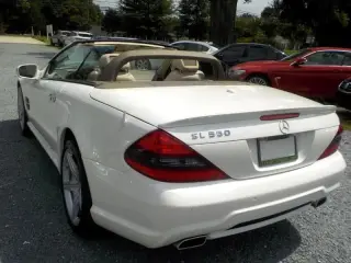 2011 Mercedes-Benz  SL 550 2D Roadster