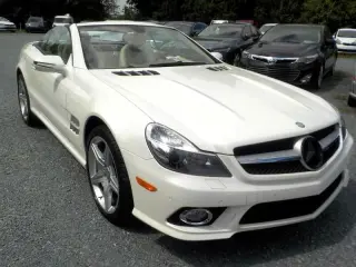 2011 Mercedes-Benz  SL 550 2D Roadster
