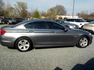 2011 BMW 5-Series 528i