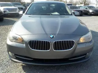 2011 BMW 5-Series 528i