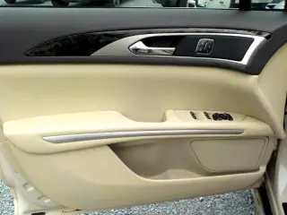 2015 Lincoln MKZ Hybrid Reserve