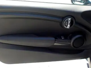 2016 MINI Base 2D Hatchback Cooper
