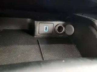 Ford Escape Hybrid 2020 AWD Titanium 4dr SUV