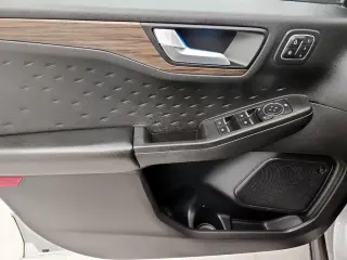 Ford Escape Hybrid 2020 AWD Titanium 4dr SUV