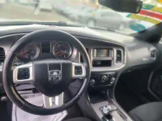 2013 Dodge Charger SE