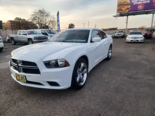 2013 Dodge Charger SE
