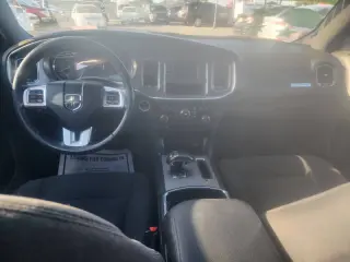 2012 Dodge Charger SE