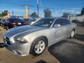 2012 Dodge Charger SE