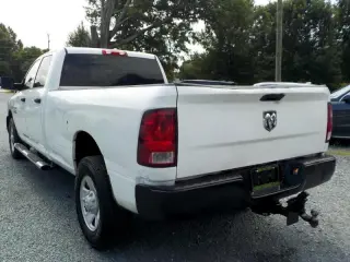 2017 RAM 3500 SLT Crew Cab LWB 4WD