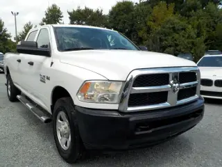 2017 RAM 3500 SLT Crew Cab LWB 4WD