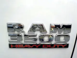 2017 RAM 3500 SLT Crew Cab LWB 4WD