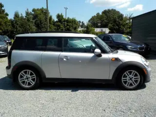 2011 MINI  Clubman