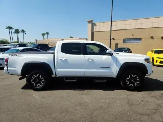Toyota Tacoma 2021 4x2 TRD Off-Road 4dr Double Cab 5.0 ft SB