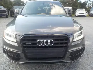 2017 Audi Q5 3.0T Prestige S-Line Premium Plus quattro