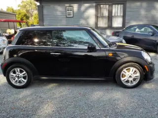 2013 MINI  Cooper