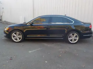 2015 Volkswagen Passat SEL Premium PZEV TSI 6A