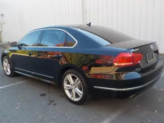 2015 Volkswagen Passat SEL Premium PZEV TSI 6A