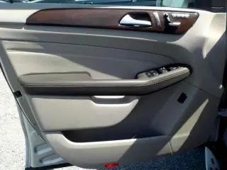 2012 Mercedes-Benz  ML 350 4MATIC®