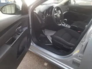 2016 Chevrolet Cruze Limited 1LT Auto