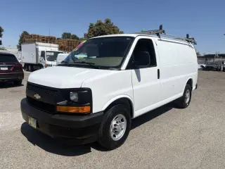 2017 Chevrolet Express 2500