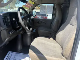 2017 Chevrolet Express 2500