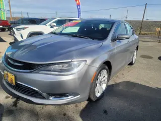2015 Chrysler 200 Limited