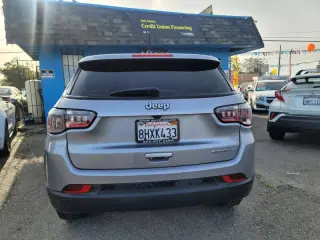 2018 Jeep Compass Sport