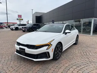 2025 Kia K5 EX
