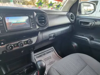 2017 Toyota Tacoma SR