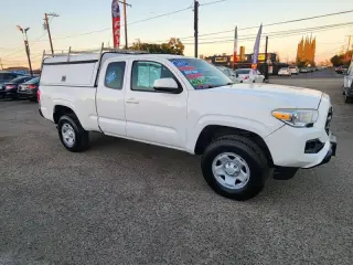 2017 Toyota Tacoma SR