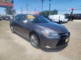2015 Toyota Camry SE