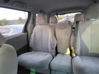 2012 Toyota Sienna LE 7-Passenger Auto Access Seat
