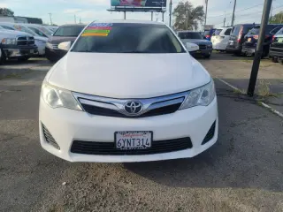 2012 Toyota Camry LE
