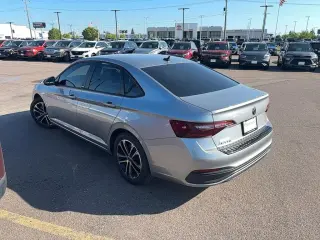 2024 Volkswagen Jetta 1.5T Sport