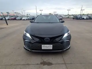 2023 Toyota Camry Hybrid XLE