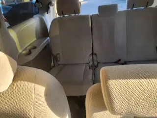 2014 Toyota Sienna LE 7-Passenger Auto Access Seat