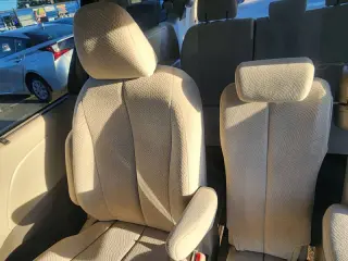 2014 Toyota Sienna LE 7-Passenger Auto Access Seat