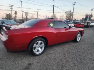 2009 Dodge Challenger SE