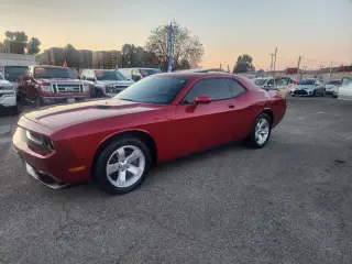 2009 Dodge Challenger SE