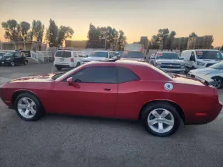 2009 Dodge Challenger SE