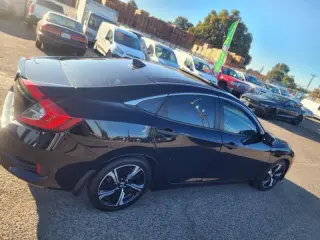 2016 Honda Civic Touring