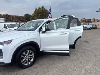 2019 Hyundai Santa Fe SE 2.4L