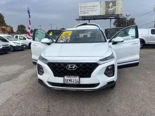 2019 Hyundai Santa Fe SE 2.4L