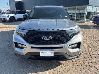 2024 Ford Explorer ST-Line