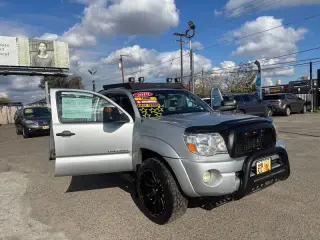 2010 Toyota Tacoma PreRunner V6