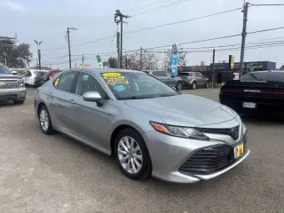 2020 Toyota Camry LE
