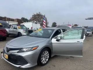 2020 Toyota Camry LE