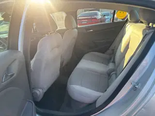 2017 Chevrolet Cruze LS Auto